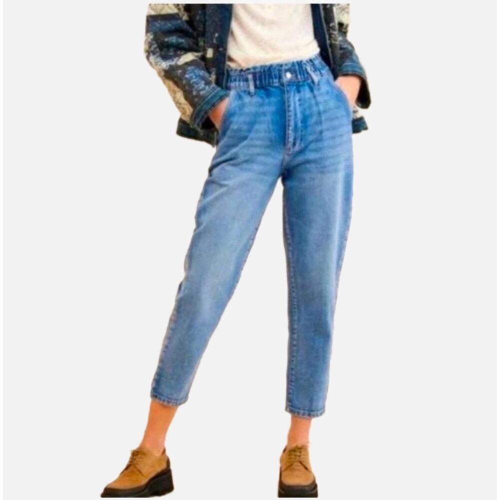 BDG Pull On Pleated Waist Mom Jeans
